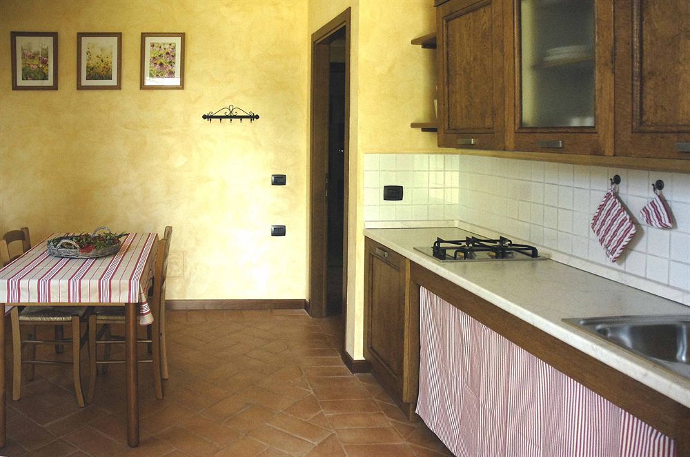 Casale San Rufino D'Arce Guest House Асизи Екстериор снимка
